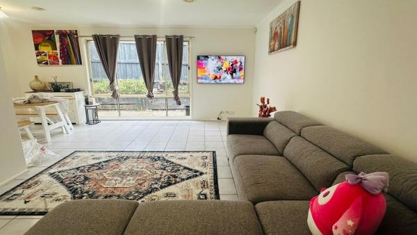 Home Away From Home Near Everything Spacious Home - Frankston