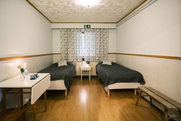 ダブルまたはツインルーム 共用バスルーム — 14 m² - Bed & Breakfast Restaurang Sybarit