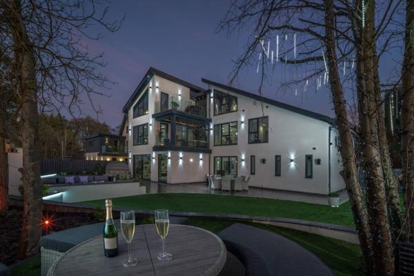 Durham Mansion Retreat Pool, Hot Tub, Cinema, Spa, Sleeps 20 - Écosse