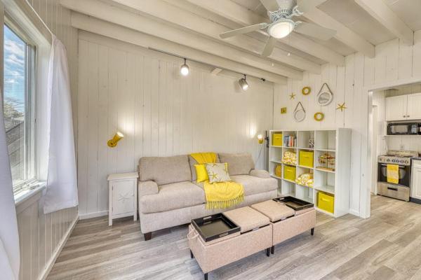 The Surfcomber Condos - Long Island, NY