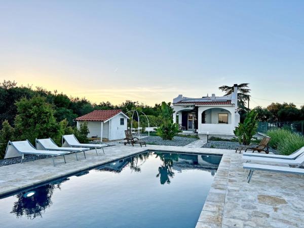 Ostuni Bloom - Panoramic Saltwater Pool & Trullo - Ostuni