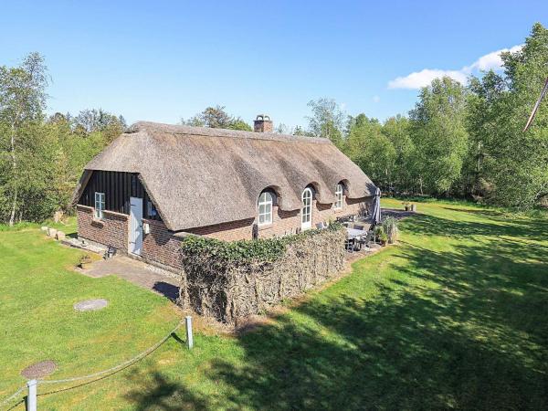 6 Person Holiday Home In Jerup-by Traum - Dänemark