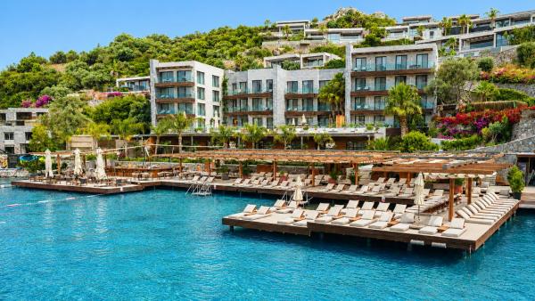 På billedet ses objektet Mare Deluxe Residences & Villas beliggende i byen Gündoğan.