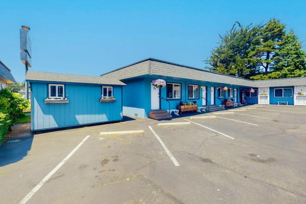 Retro-chic Motel Near Beach With Wifi - Walk To Downtown Shops & Eateries - Bandon, OR
