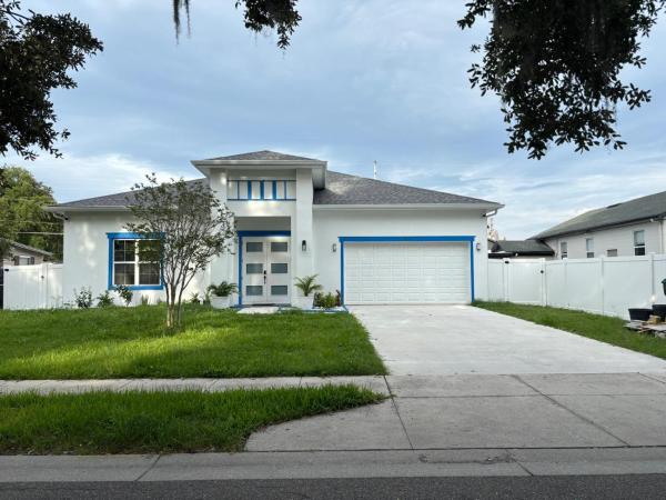 Comfortable Private Rooms Near Orlando's Top Attractions - Winter Garden, FL