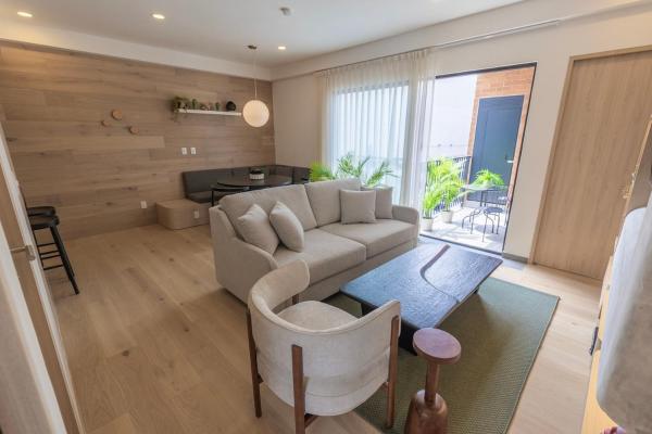 Upscale 2br 2ba Balcony, Gym, Pool & Skydeck - Mexico City