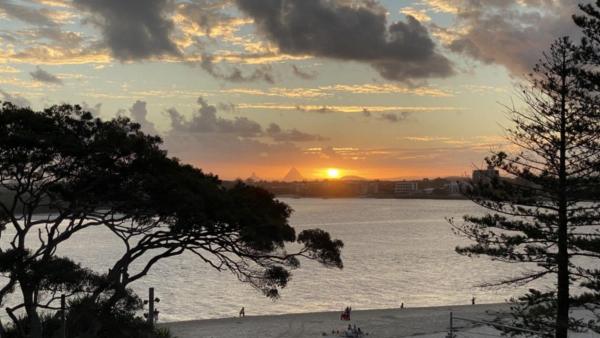Lowanna Unit 11 - Golden Beach