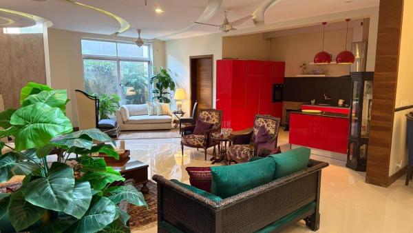 Na zdjęciu widoczny jest obiekt Haven Prestige Suite - 2BR Emaar DHA Islamabad położony w mieście Gūjar Khān.