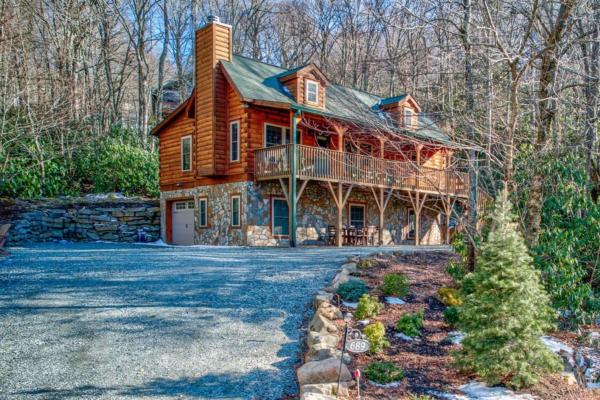 Squirrel's Leap - Sugar Mountain, NC