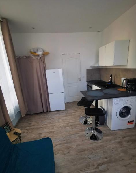 Studio Lumineux En Rez De Chaussée - Vichy