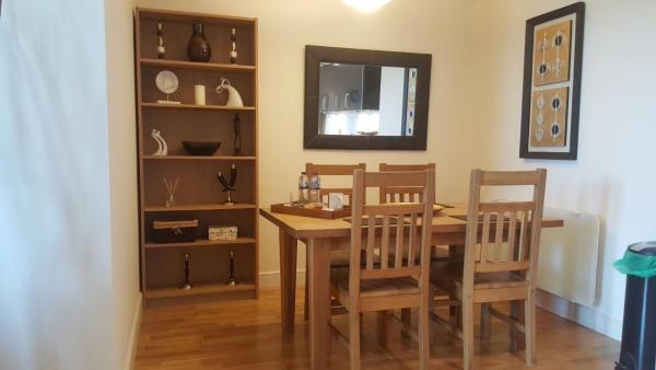 Moonshine Apartment - Cardiff