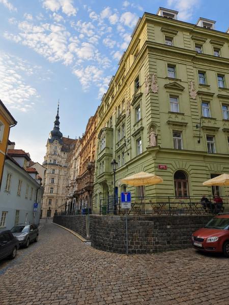 Quiet Old Town and Parking Assistance, Prag