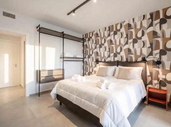 Urban Penthouse Terrace With Parking - Bari