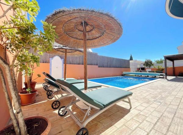 Relaxing Beach Villa With Private Pool - Alvor
