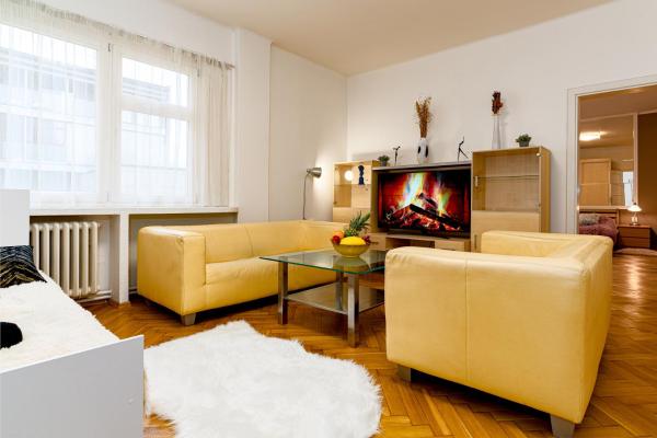 Lunar Sky Residence - Prague