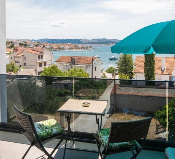 Luxury Apartments Brodarica Beach With Balcony Seaview - Brodarica