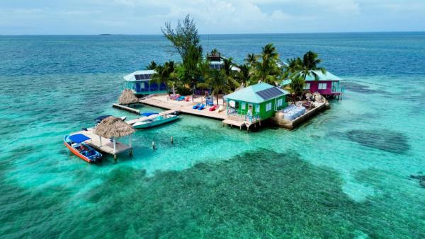 King Lewey's Island Resort