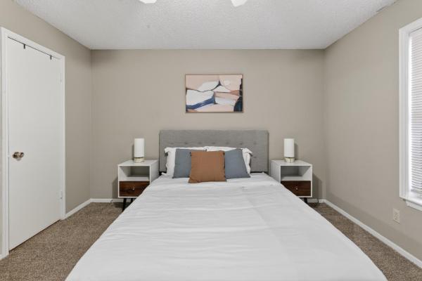 Modern Comfort In A 2-bedroom Layout - Lubbock