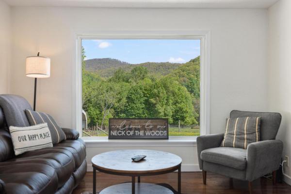 Mountain View Cottage Near Roan Mountain Park - Roan Mountain, TN