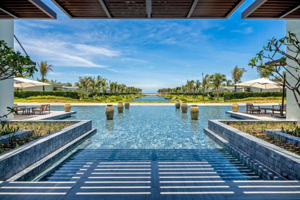 Meliá Ho Tram Beach Resort - Xuyên Mộc