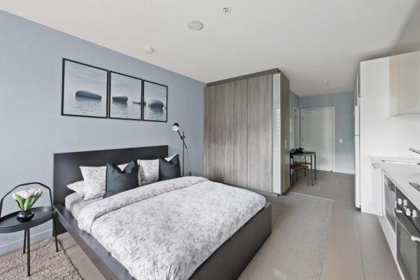 Chic Studio Beside Southern Cross Station - Brunswick