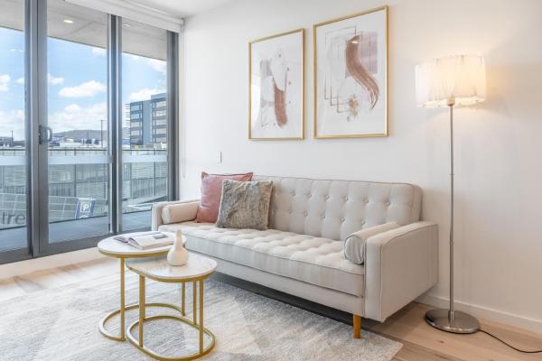 Canberra Charm, Sleek 1br In Cbd W Parking N View - Belconnen