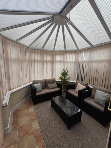 Modern 2-bed House Near Central Canals & Arena - Birmingham