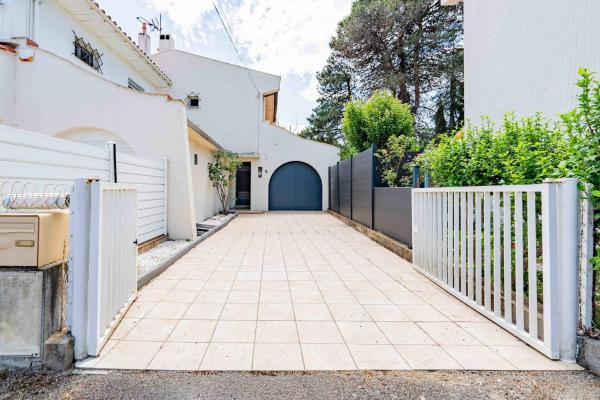 Air-conditioned House With Pool Sleeps 6 - Carcassonne