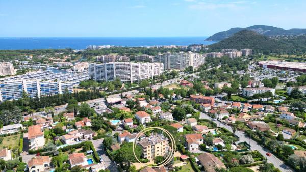 Résidence Les Pins, Balcon, Parking, Clim - Palmazur Vacances - Mandelieu-La Napoule