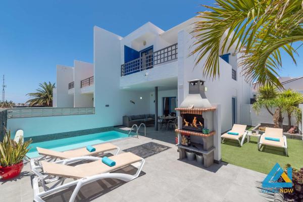 Villa Bella - Sea Views Near Marina Rubicon By Villas Now Ltd - Playa Blanca