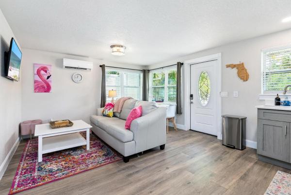 Walk To Siesta Key Beach & Village, Pool, Dock - Siesta Key, FL