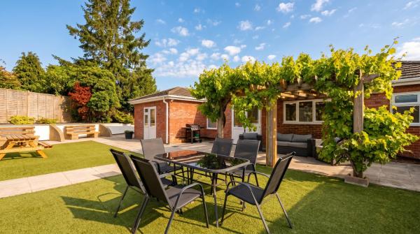 Serviced Accommodation By Integrity House - Somerset