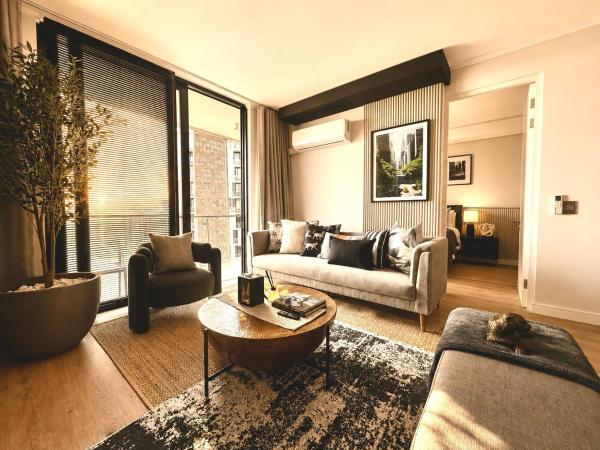 Explore Ellipse The Soho Apartment - Midrand