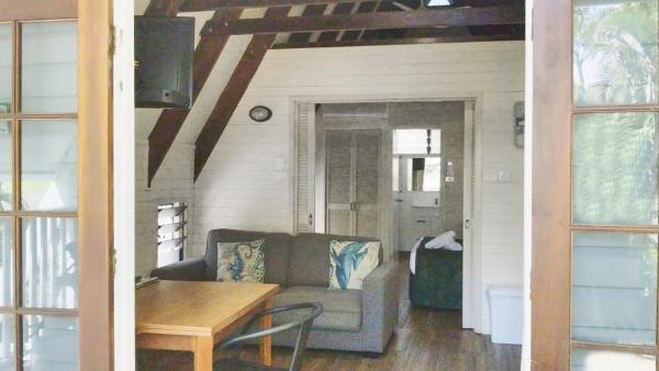 Picnic Bay Chalet Unit 2 - Townsville