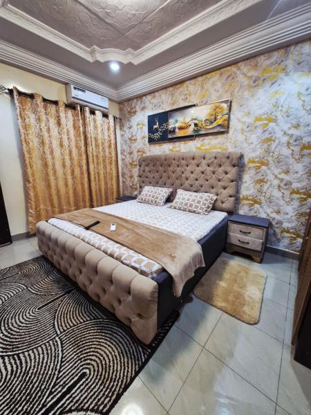 Studio au rez de chaussée Ouest foire bien placé a louer a partir de 6jours pour vos sejours, Dakar