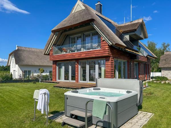 Exklusives Luxus-ferienhaus Mit Whirlpool Auf Rügen - Putbus