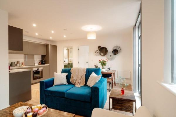 Parking Spacious City Pad Wifi Family Contractors - Sandwell