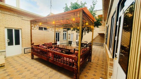 Guesthouse Anora 2, Three minutes walk from Shah-i-Zinda Ensemble, Samarkand