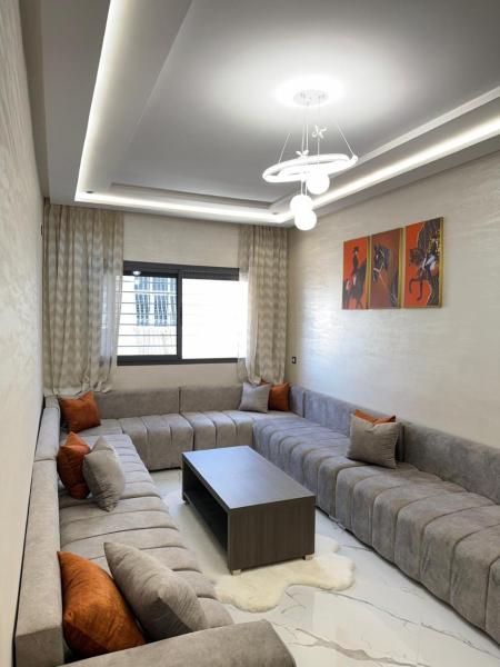 Brand-new 3br Apartment , Sunny Balconies , Garden View , Near Euromed & Medina - Fes