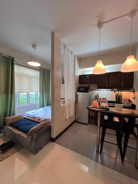 Work Stay Suite With Garden Access Near Venice Grand Canal And Bgc - 마카티