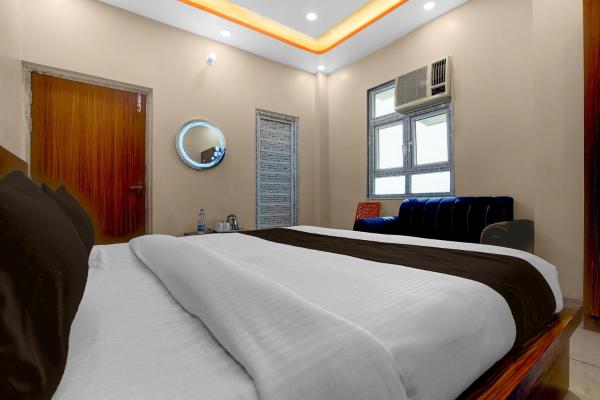 Hotel O Shree Radha Krishna - Patna