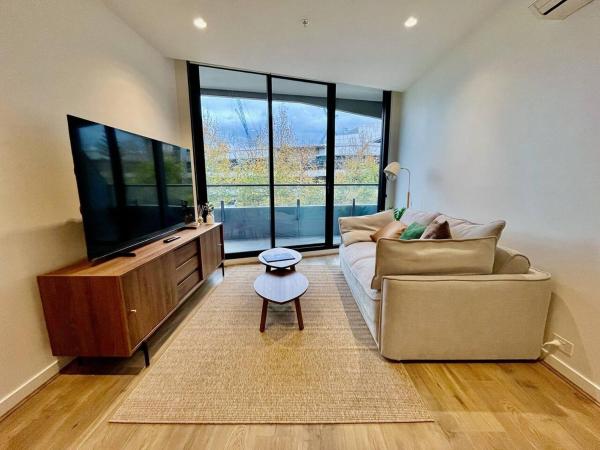 Family Sanctuary On The Yarra - Ivanhoe