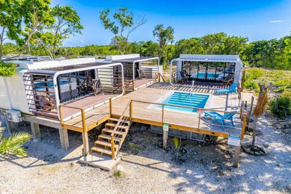 Cozy Secret Beach Getaway W Pool Iguana Casita - Belize