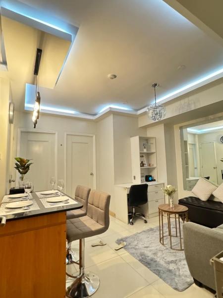 2br Modern Cozy Haven Near Abreeza Sm Lanang - Davao City