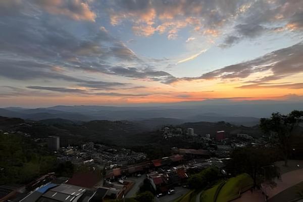Moderno Y Con Lindas Vistas - Estrato 6 - Manizales