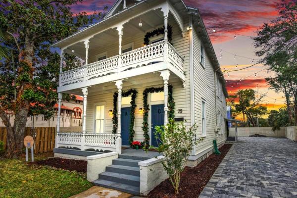 Cedar Street Retreat - Unit C - St. Augustine, FL