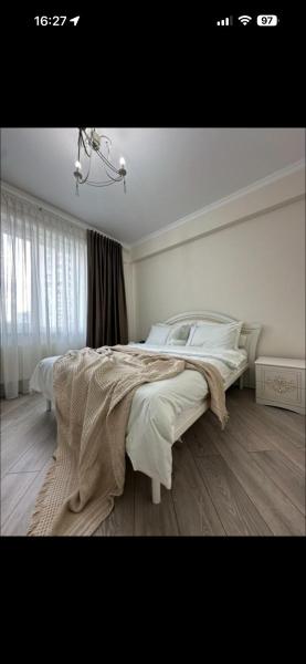 ApartDirect Botanica 2