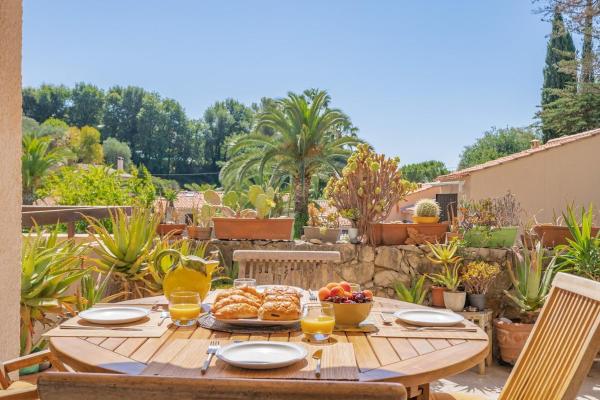Hello Côte D'azur - Apartment With Wooded Terrace And Pool View - Nizza