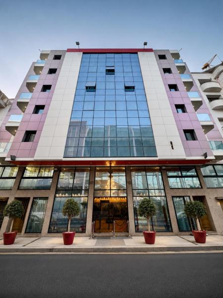 På billedet ses objektet Majliss Hotel Downtown beliggende i byen Rabat.