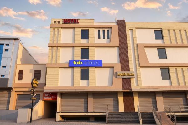 Fabhotel Aqueens Plaza - Near Jawahar Circle, Patrika Gate - Jaipur